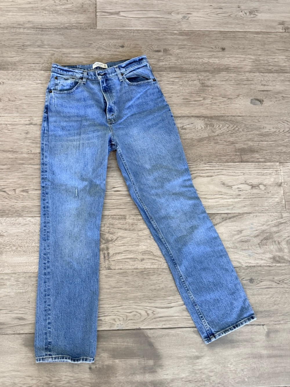 Abercrombie & Fitch Straight Leg Jeans - Light Blue Denim